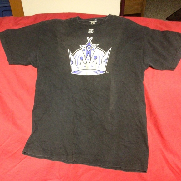 NHL LOS ANGELES Kings DOUGHTY tshirt - Picture 1 of 2